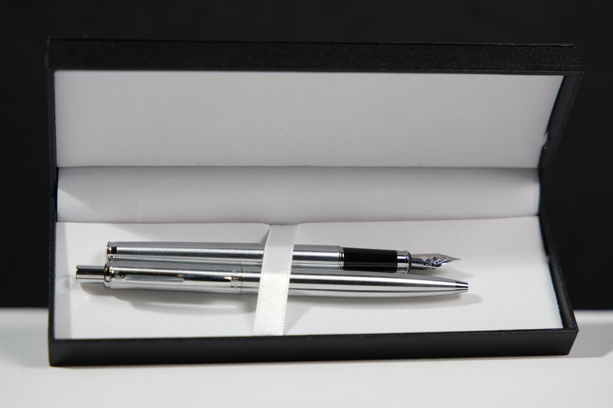 Zestaw piśmienniczy z piórem i długopisem Zenith w eleganckim etui